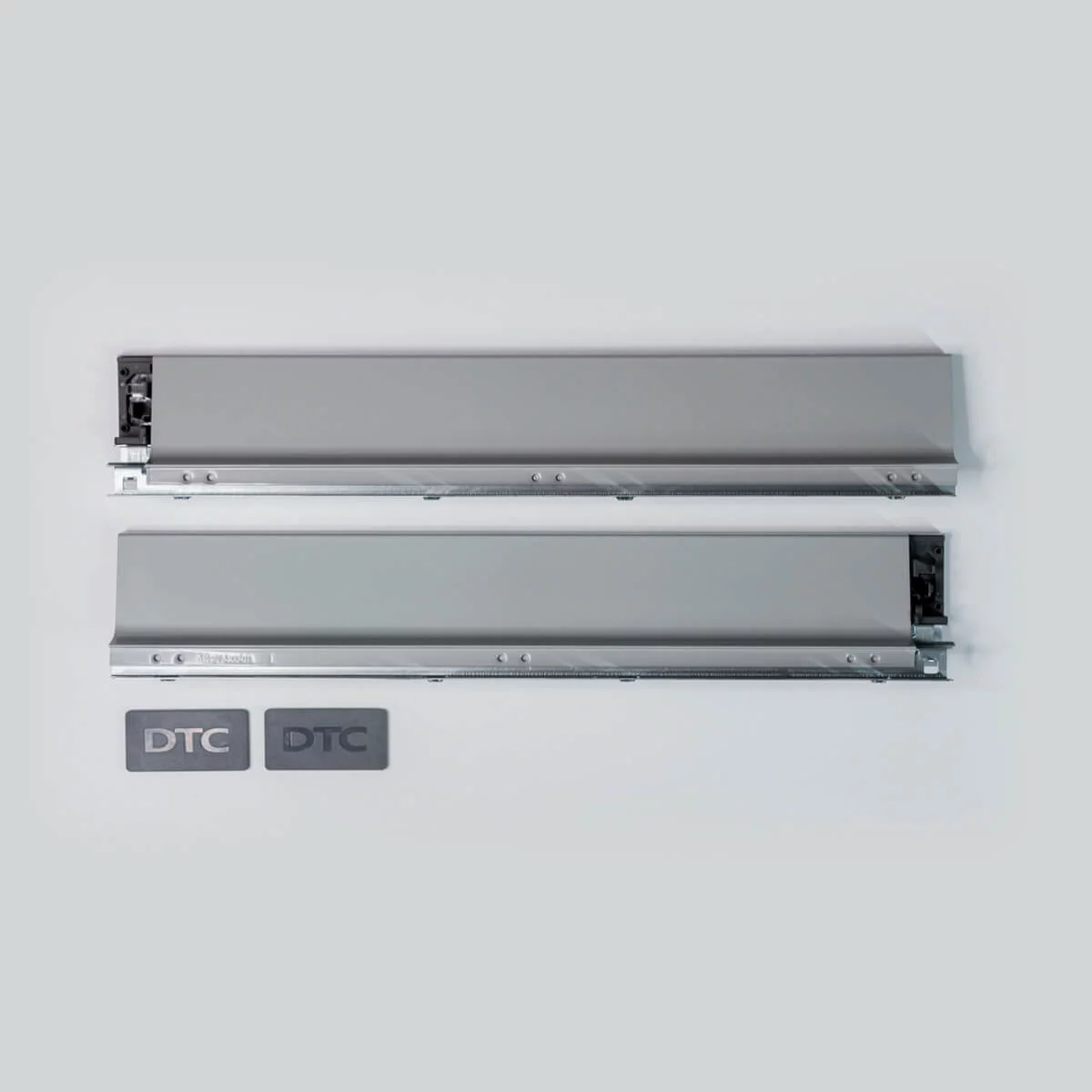 DRAGON-BOX Боковины 550 мм, высота h= 84,5 мм, цвет - серый (MM01550,E18)